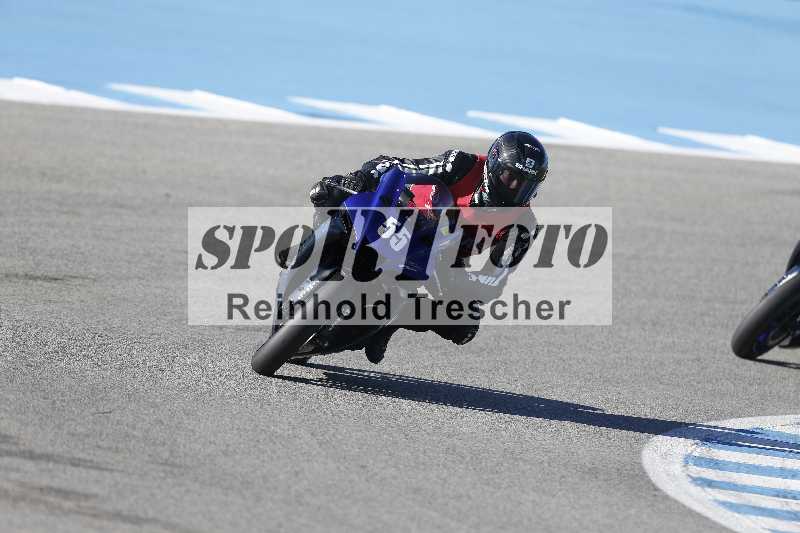 /02 28.-31.01.2025 Moto Center Thun Jerez/gruen-green/55